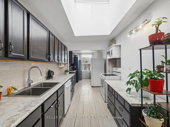 5th image of 755 Happy Vale Dr