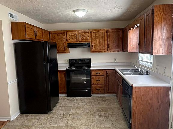 5th image of 1706 Oshea St #A