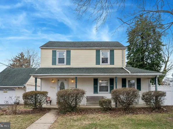 806 W Penn Pines Blvd, Aldan, PA 19018