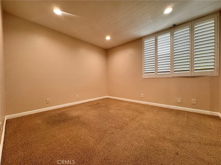 1312 S Saltair Ave #210 — Photo 11