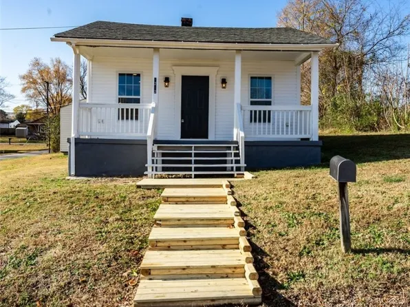 1212 Wall Ave, Hopewell, VA 23860