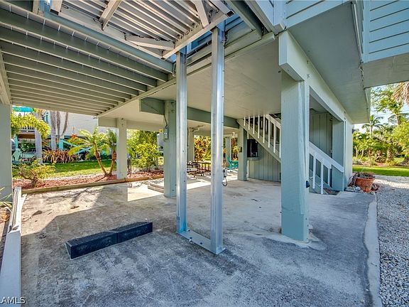 5th image of 7443 Pomegranate Dr