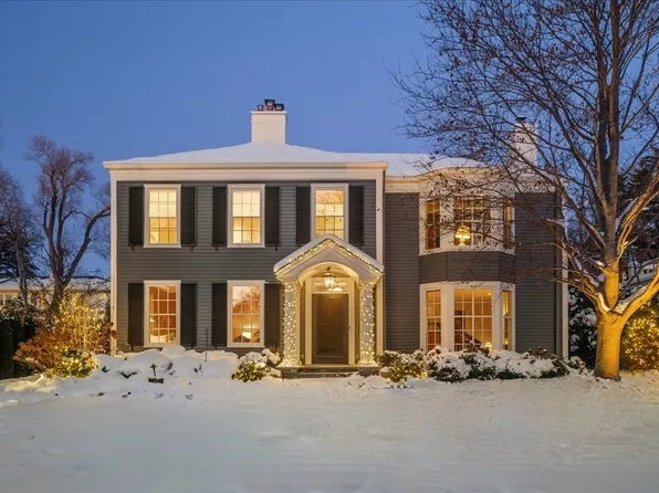 (undisclosed Address), Winnetka, IL 60093