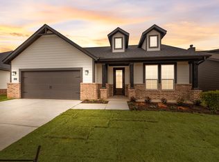 1241 Comal Ln, Springtown, TX 76082