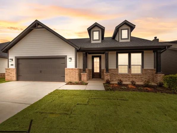 1241 Comal Ln, Springtown, TX 76082