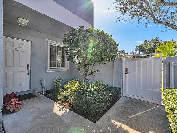 3rd image of 917 NE 3rd Street #11