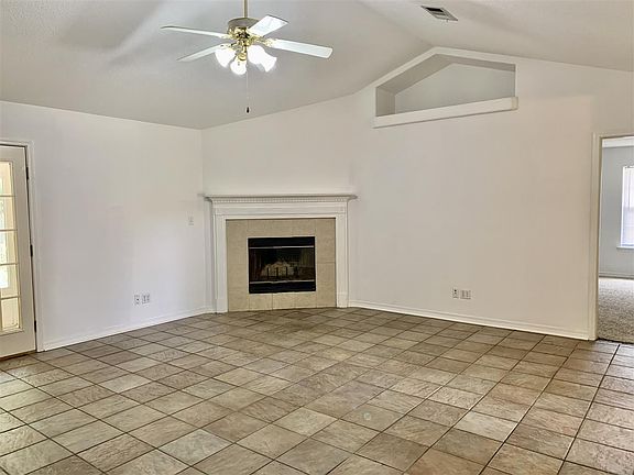 2nd image of 4710 Autumndale Dr