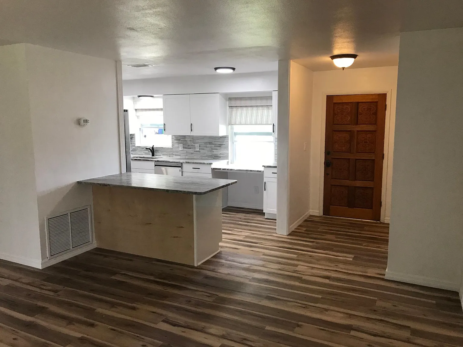 3 bed, 1503 sqft, $3,200 — Photo 3