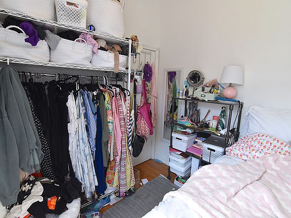 5th image of 100 Stanton St APT 5D