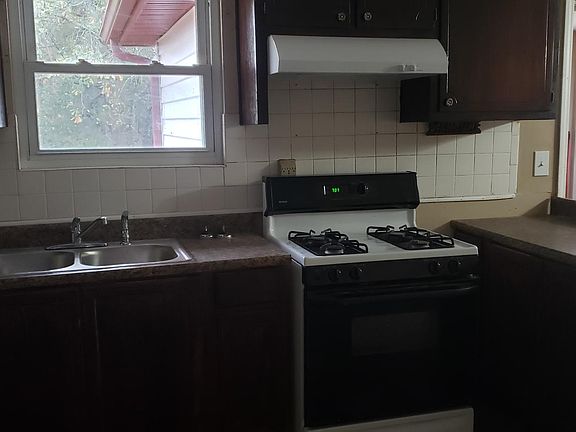 3rd image of 6116 Marilla St