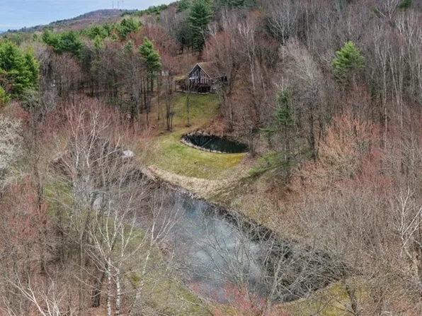 207 Pheasant Run Rd, Cooperstown, NY 13326