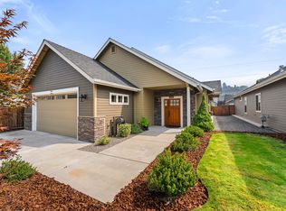 1764 Harbeck Rd, Grants Pass, OR 97527