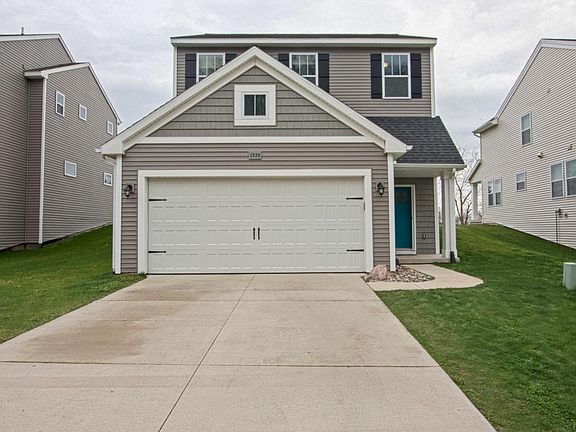 2nd image of 1320 Highland Hill Dr SE