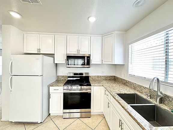 4th image of 3959 Vista Gold Ct