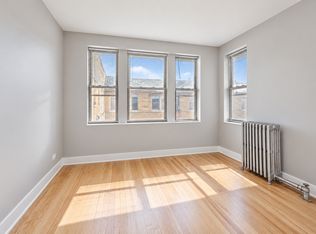 7520 N Seeley Ave #1, Chicago, IL 60645