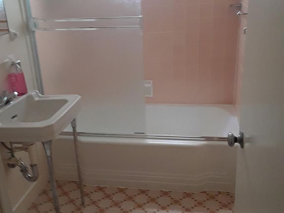5th image of 2200 Vallejo St #1