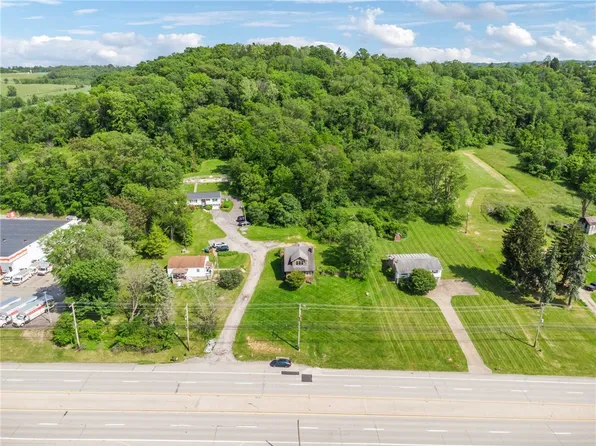 920 Washington Rd, Washington, PA 15301