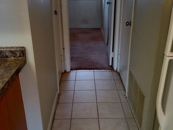 5th image of 421 N Rybolt Ave #421