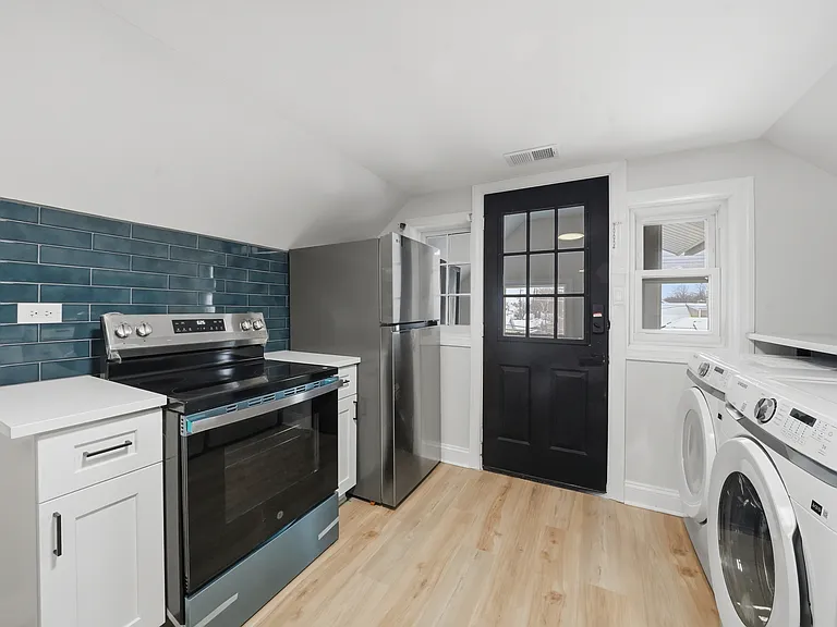 6640 W Foster Ave #2 — Photo 7