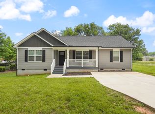2675 Elmin St, Charlotte, NC 28208