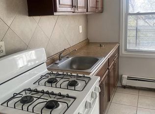 26 Van Velsor Pl #4F, Newark, NJ 07112