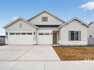 2299 N Kenora Ave, Star, ID 83669