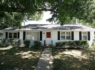 1418 S Mattis Ave, Champaign, IL