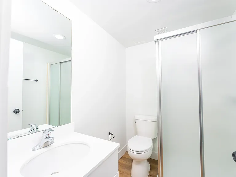 815 50th Ave SW — Photo 33