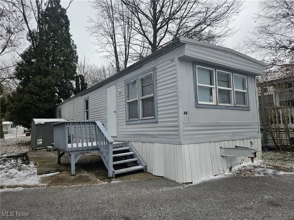 2305 E Waterloo Rd, Akron, OH 44312