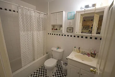 Rented by Level Group