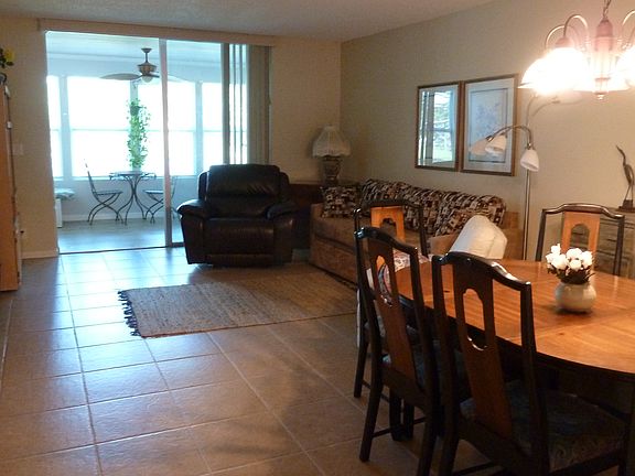4th image of 14623 Bonaire Blvd APT 205