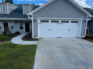 126 Catfish Ct, New Bern, NC 28562