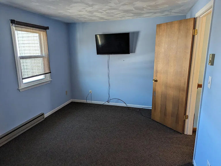 27 Starr Ave — Photo 11