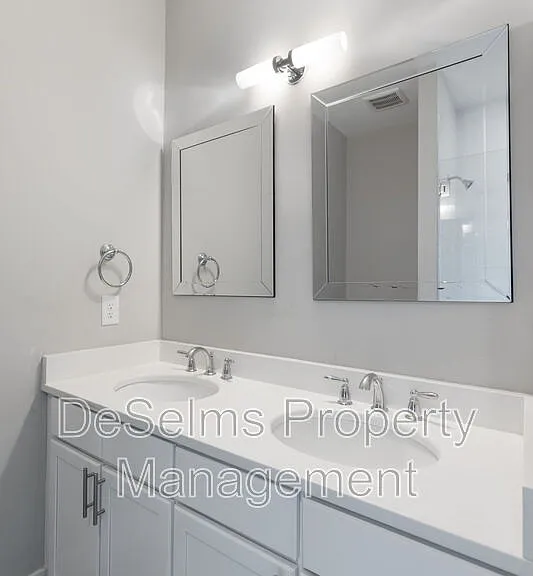 214 Porter Village Cir — Photo 14