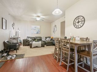 2215 College St, Cedar Falls, IA 50613