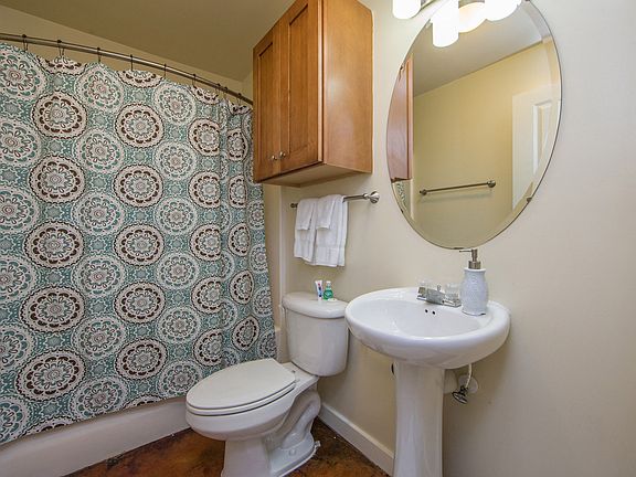 4th image of 111 W Marshall St #2140727