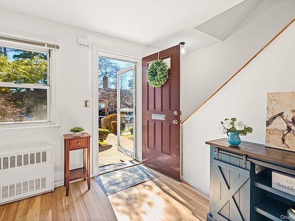 4th image of 9 Geneva Road #9