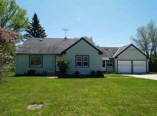 9633 W Layton Ave, Greenfield, WI 53228