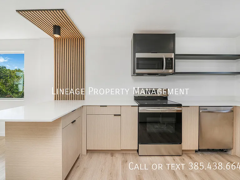 288 E Downington Ave — Photo 4