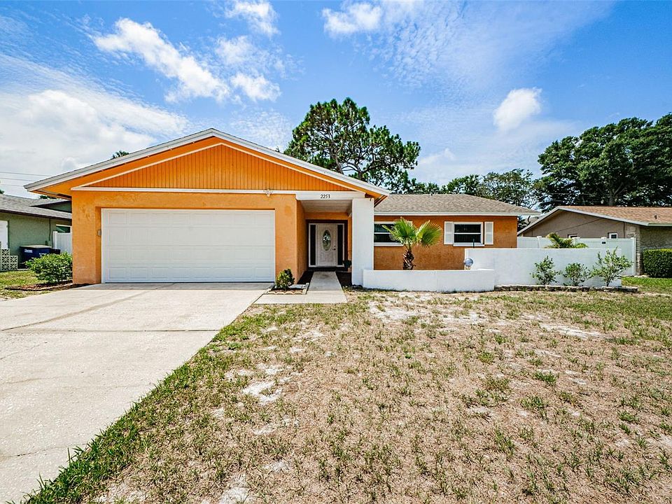 1st image of 2253 Willow Tree Trl