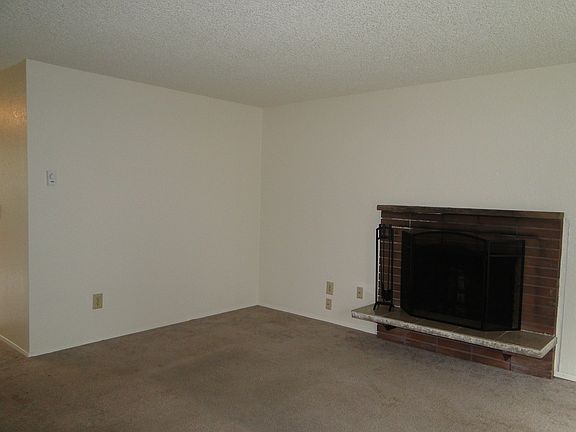 2nd image of 10426 29th St E #10428