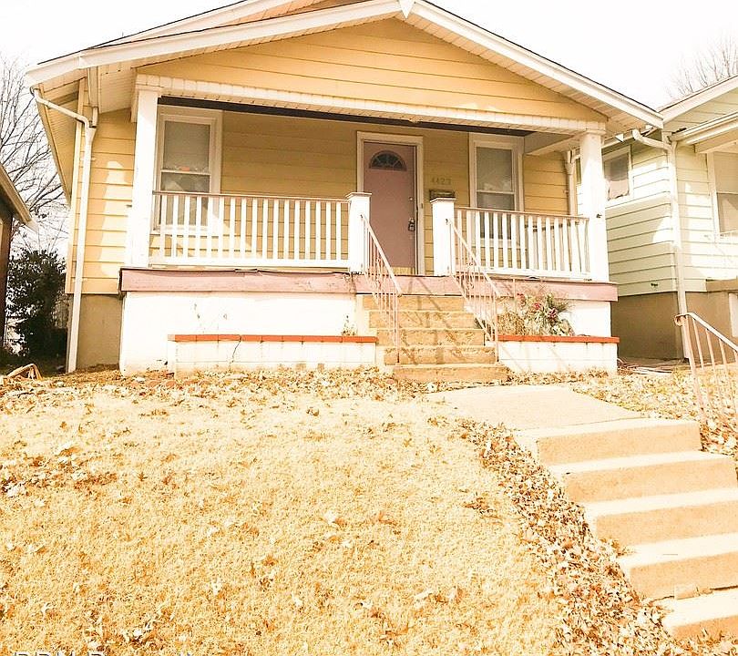 1st image of 4423 Dewey Ave