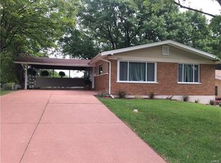 10013 Tam O Shanter Dr, Saint Louis, MO