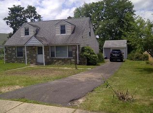 511 Haws Ln, Oreland, PA 19075
