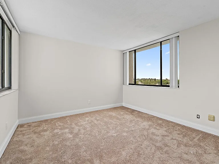 1605 S US Highway 1 #M1-506 — Photo 28