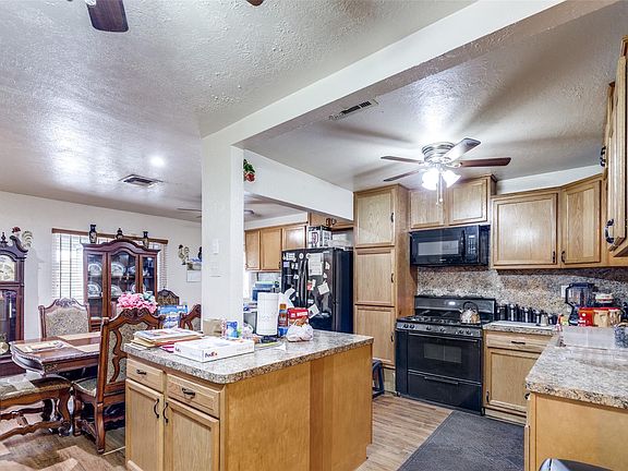 4th image of 9101 Homewood Ln
