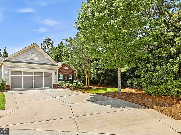 2nd image of 312 Whispering Pines Way
