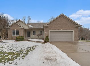 2067 Edington Dr SE, Grand Rapids, MI 49508