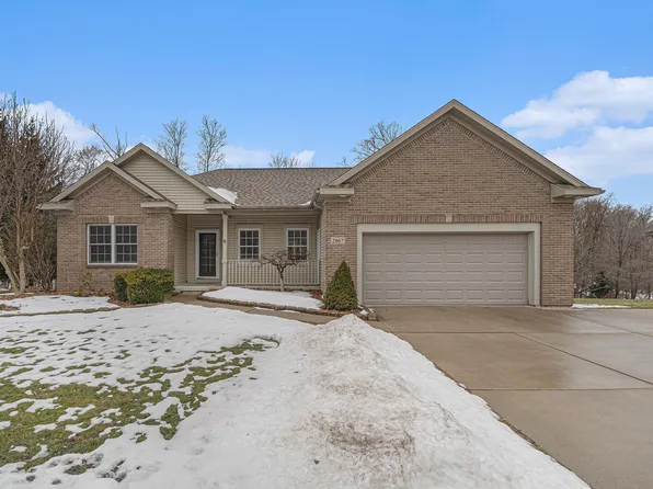 2067 Edington Dr SE, Grand Rapids, MI 49508