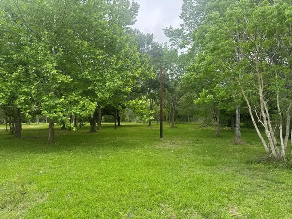 4755 Crosby Cedar Bayou Rd, Baytown, TX 77521